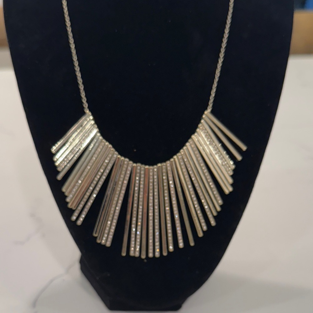 LOFT statement necklace - Picture 3 of 3